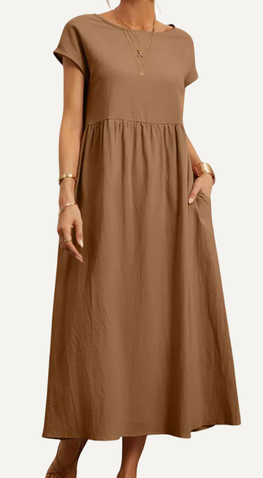 XAO Vestido Largo Minimal de Corte Limpio